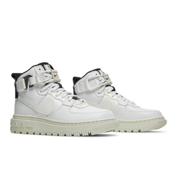 Nike AF1 HI UT 2.0 WMNS summit white/sail-black - Picture 1 of 12